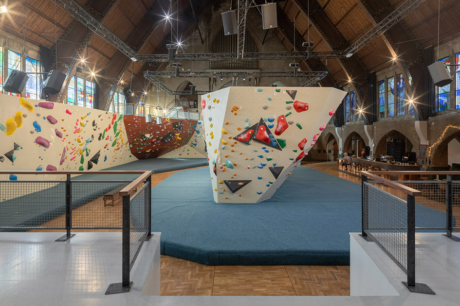 Boulderhal Nirvana